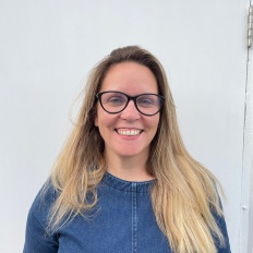 Kelly Smith 1.jpg